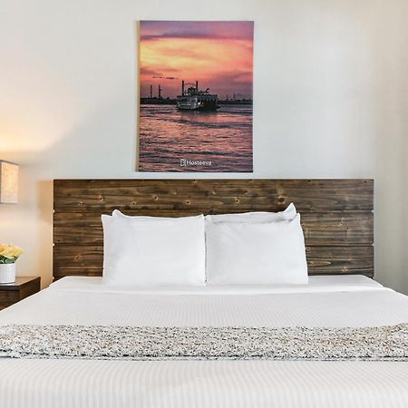 Upscale Condos And Penthouses Close To Canal And Bourbon St نيو أورلينز المظهر الخارجي الصورة