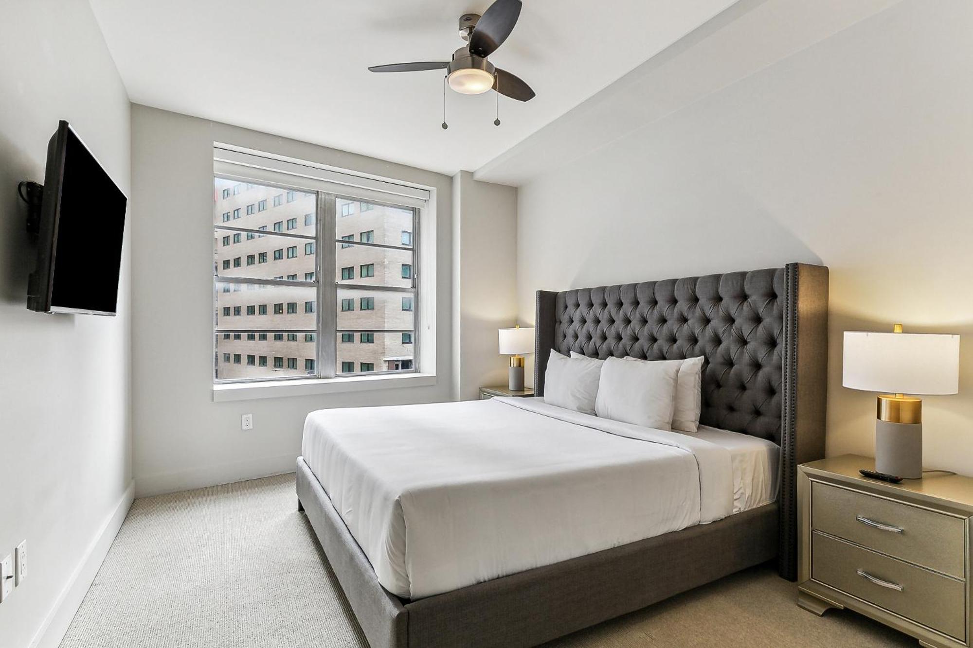 Upscale Condos And Penthouses Close To Canal And Bourbon St نيو أورلينز المظهر الخارجي الصورة