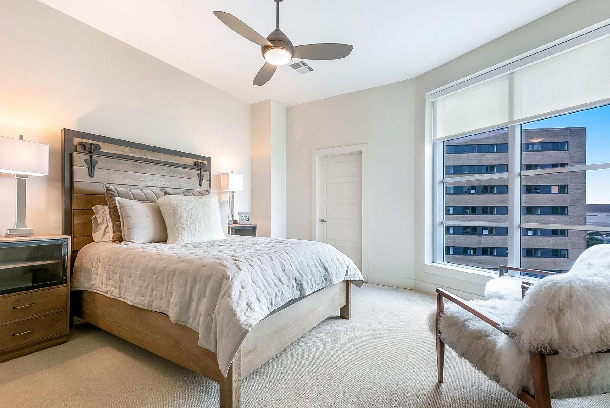 Upscale Condos And Penthouses Close To Canal And Bourbon St نيو أورلينز المظهر الخارجي الصورة