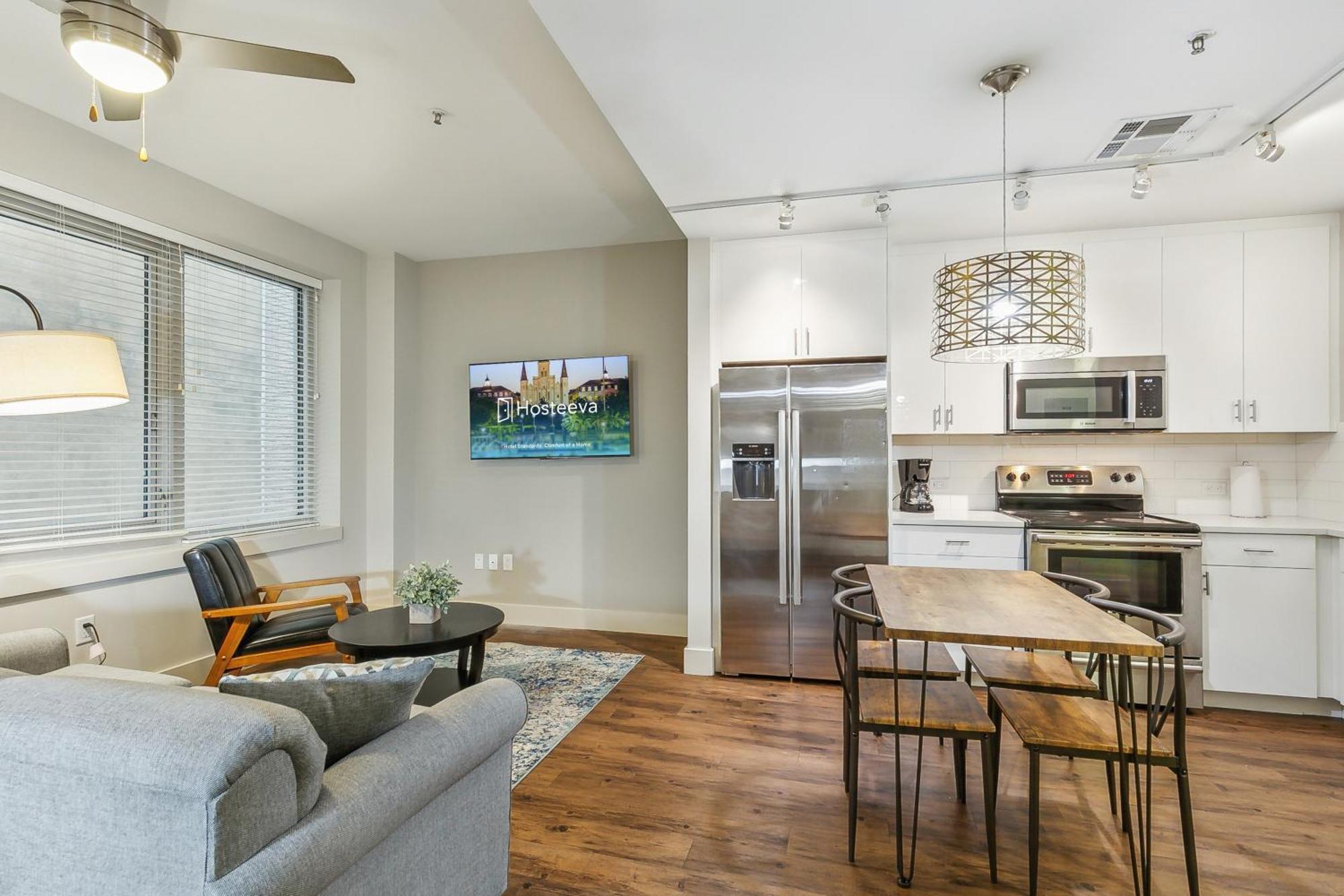 Upscale Condos And Penthouses Close To Canal And Bourbon St نيو أورلينز المظهر الخارجي الصورة