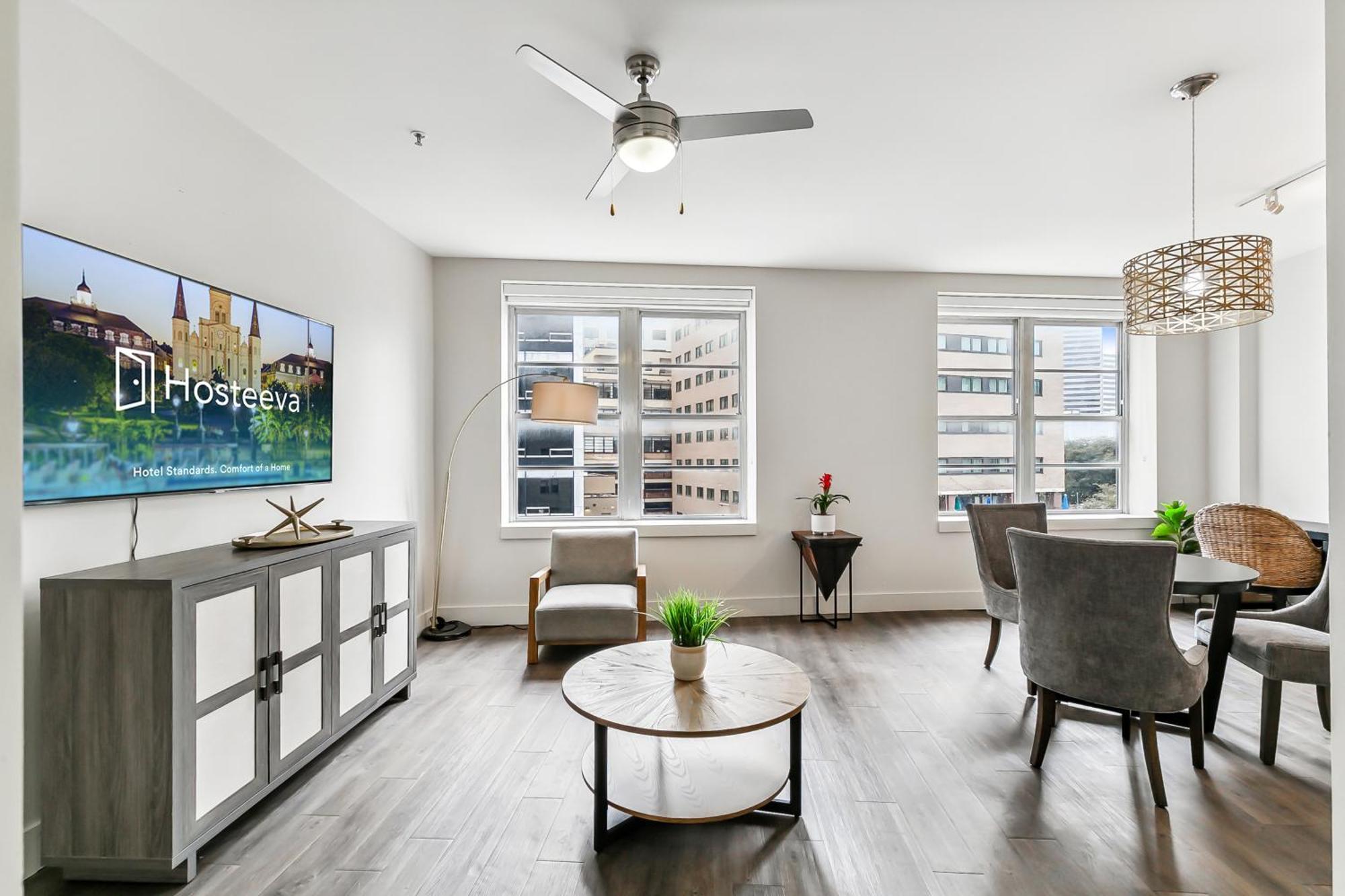 Upscale Condos And Penthouses Close To Canal And Bourbon St نيو أورلينز المظهر الخارجي الصورة