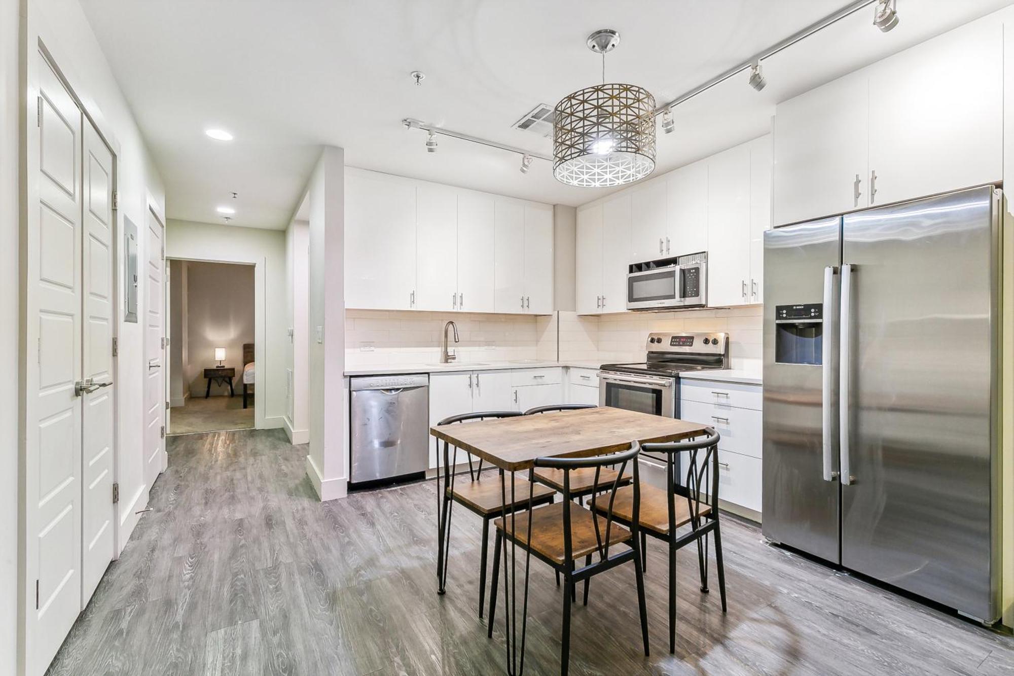 Upscale Condos And Penthouses Close To Canal And Bourbon St نيو أورلينز المظهر الخارجي الصورة