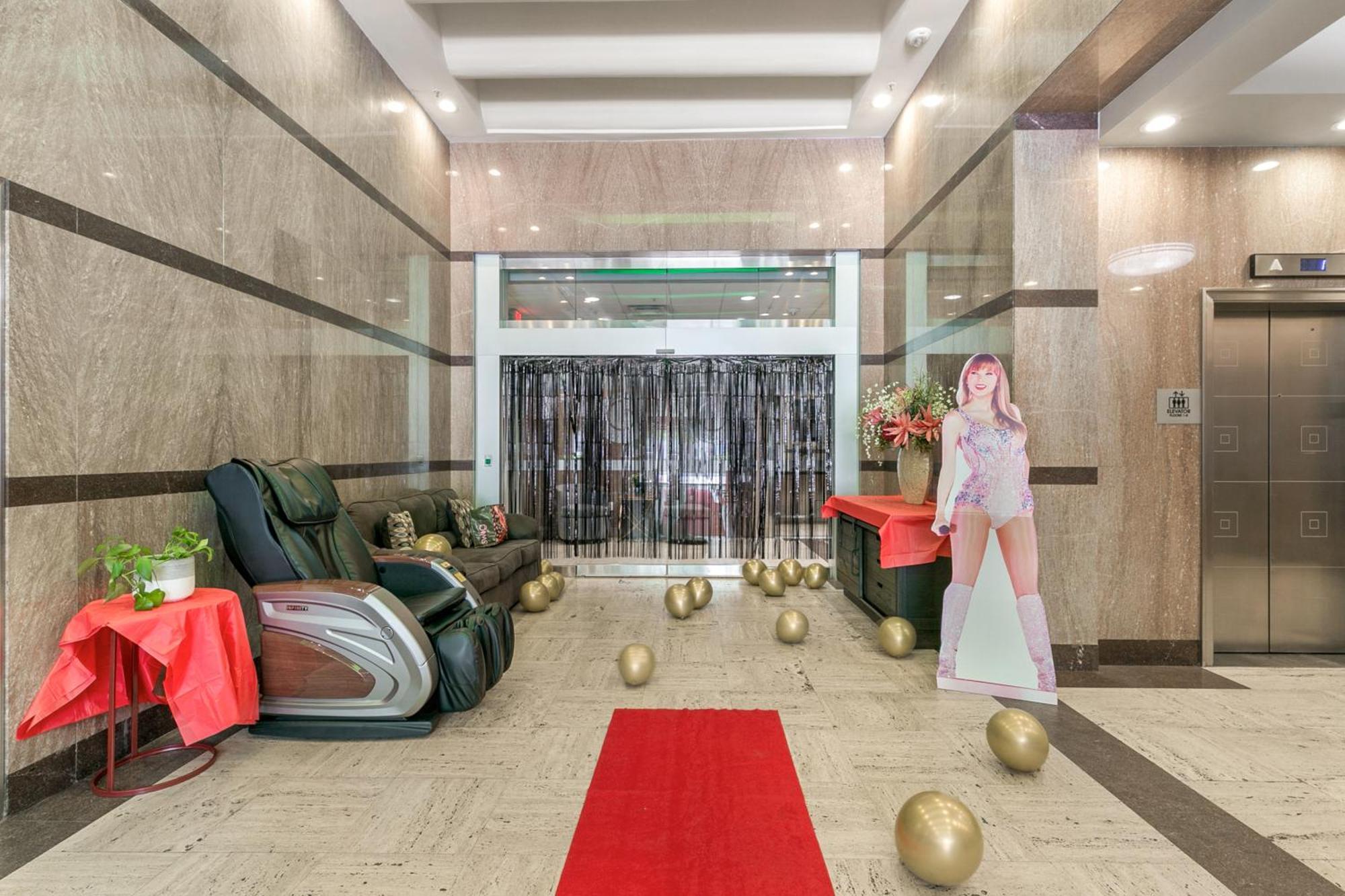 Upscale Condos And Penthouses Close To Canal And Bourbon St نيو أورلينز المظهر الخارجي الصورة